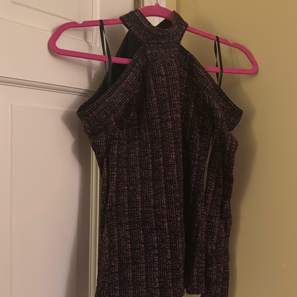 Long sleeve cold shoulder top